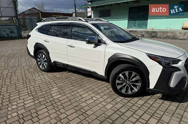 Внедорожник / Кроссовер Subaru Outback 2022 в 