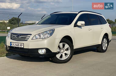 Универсал Subaru Outback 2011 в Киеве