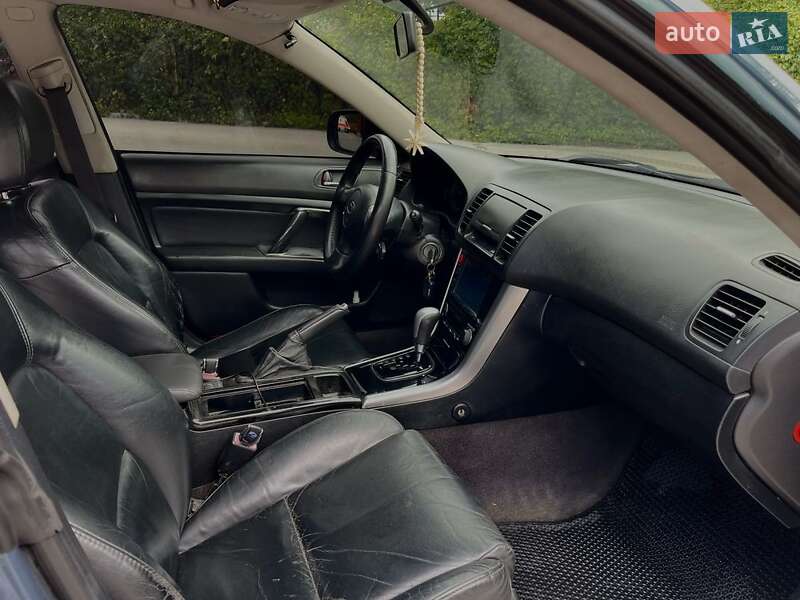 Subaru Outback 2006