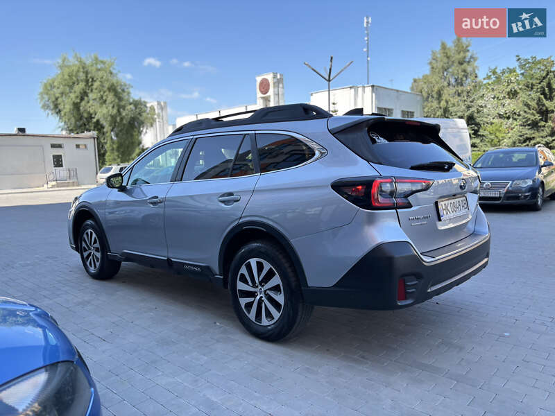Универсал Subaru Outback 2021 в Вараше