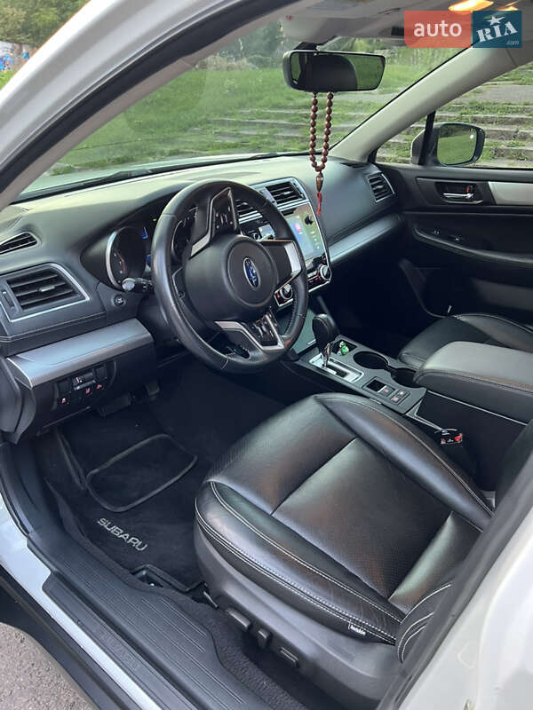 Универсал Subaru Outback 2018 в Полтаве