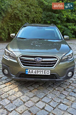 Универсал Subaru Outback 2018 в Киеве