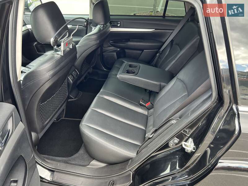 Универсал Subaru Outback 2010 в Киеве
