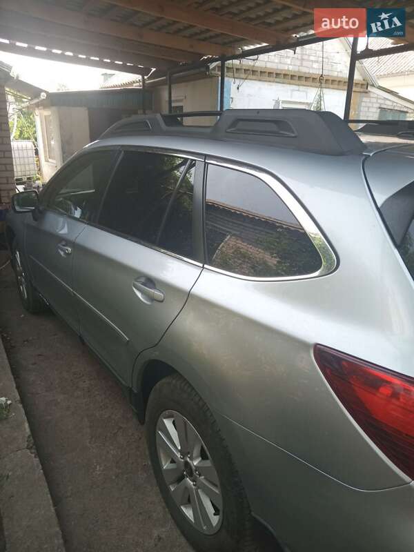 Универсал Subaru Outback 2015 в Днепре