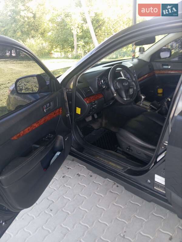 Универсал Subaru Outback 2012 в Тернополе фото 3 Универсал Subaru Outback 2012 в Тернополе