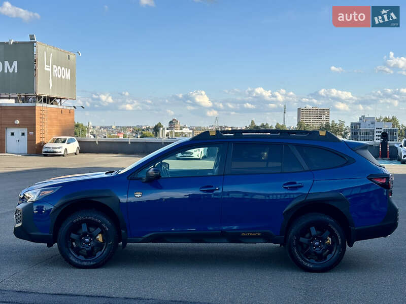 Внедорожник / Кроссовер Subaru Outback 2023 в Киеве