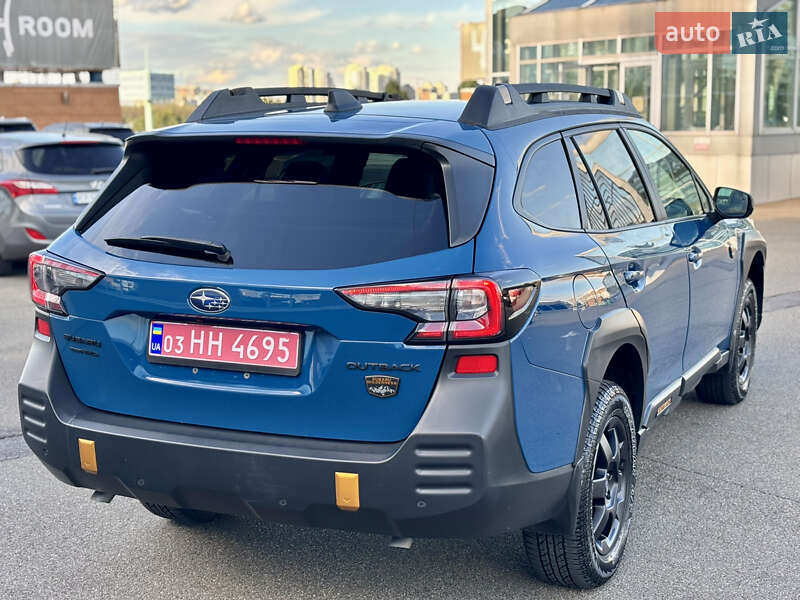 Внедорожник / Кроссовер Subaru Outback 2023 в Киеве