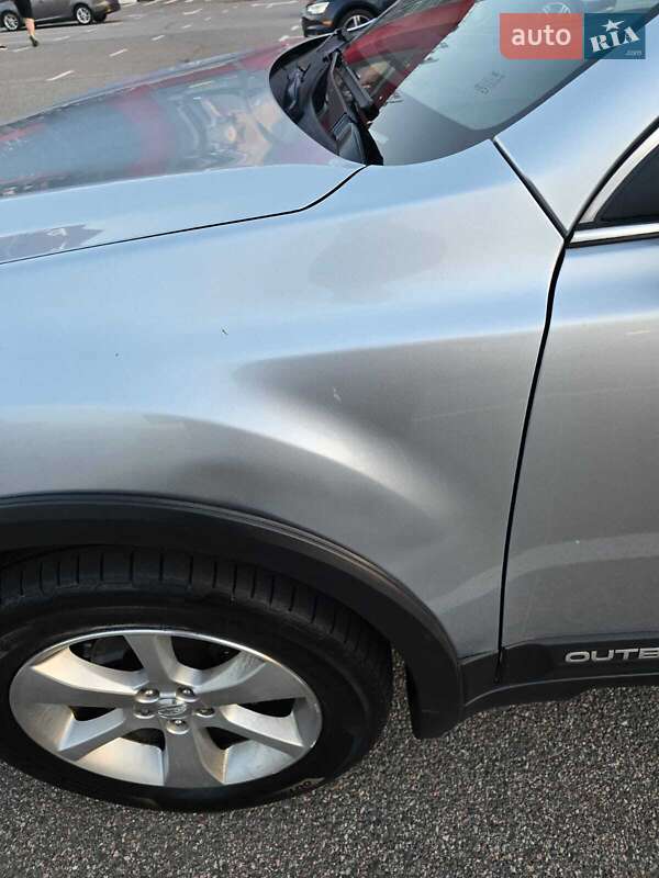 Универсал Subaru Outback 2012 в Киеве