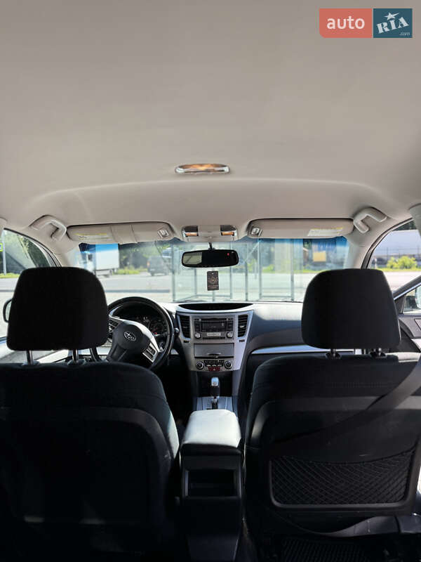 Универсал Subaru Outback 2013 в Тернополе