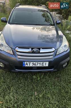 Універсал Subaru Outback 2013 в Івано-Франківську