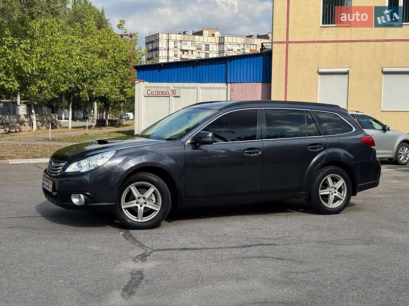 Універсал Subaru Outback 2010 в Запоріжжі