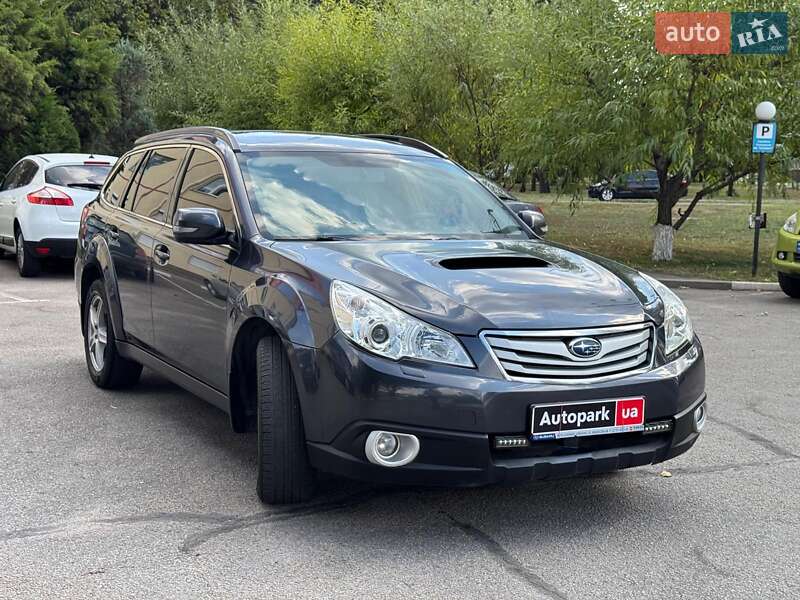 Універсал Subaru Outback 2010 в Запоріжжі