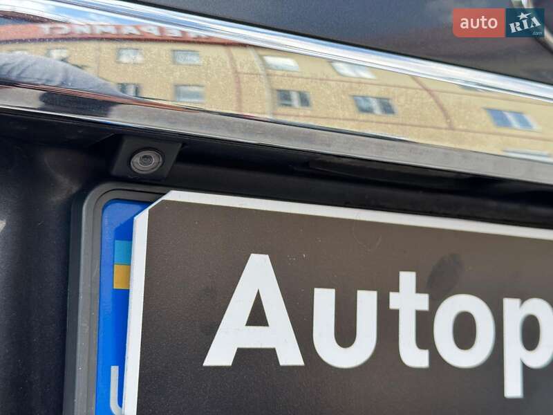 Універсал Subaru Outback 2010 в Запоріжжі