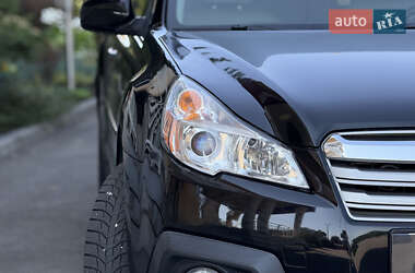 Универсал Subaru Outback 2013 в 