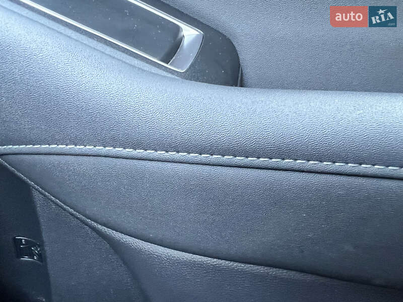 Универсал Subaru Outback 2019 в Львове фото 12 Универсал Subaru Outback 2019 в Львове