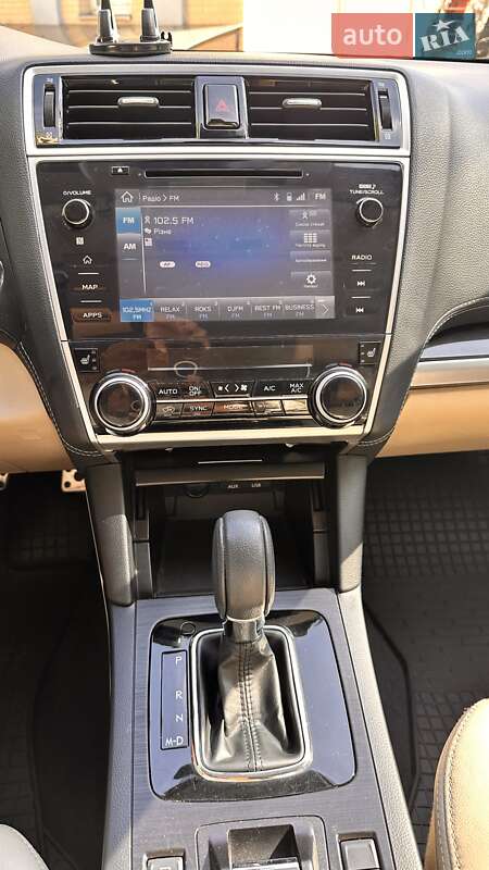 Универсал Subaru Outback 2018 в Киеве