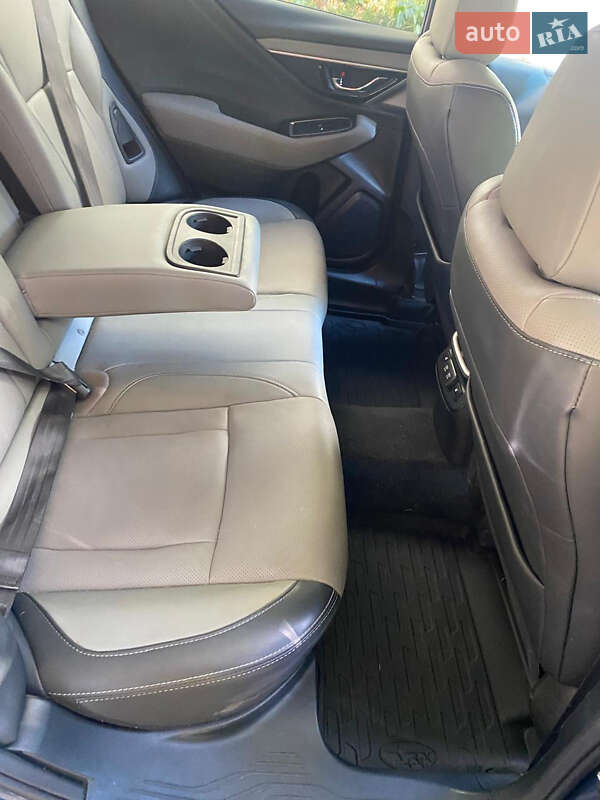 Внедорожник / Кроссовер Subaru Outback 2022 в Харькове