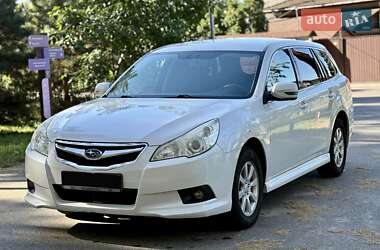 Універсал Subaru Outback 2011 в Києві