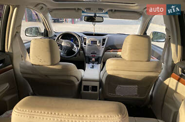 Универсал Subaru Outback 2013 в 
