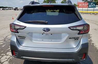 Внедорожник / Кроссовер Subaru Outback 2022 в 