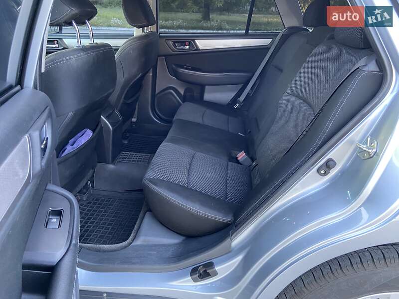 Універсал Subaru Outback 2014 в Дніпрі