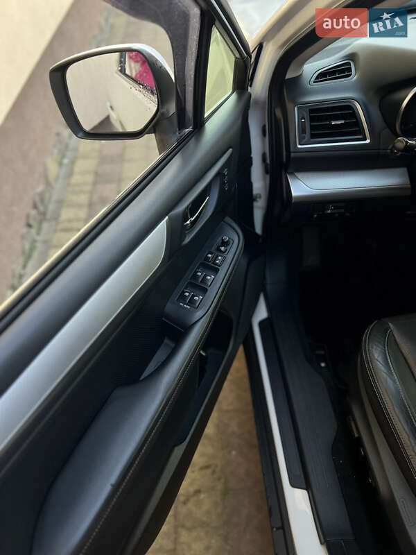 Универсал Subaru Outback 2014 в Львове