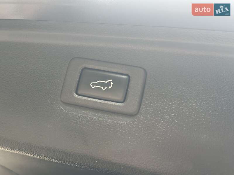 Універсал Subaru Outback 2014 в Дрогобичі