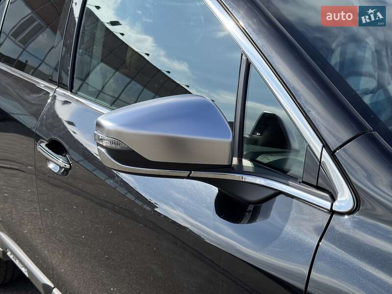 Универсал Subaru Outback 2023 в Киеве