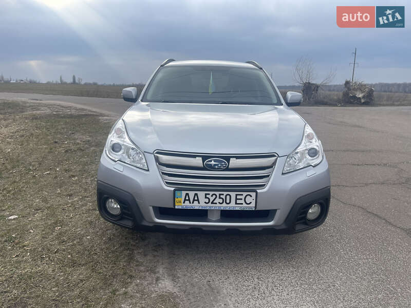 Универсал Subaru Outback 2013 в Киеве фото Универсал Subaru Outback 2013 в Киеве