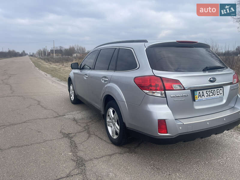 Универсал Subaru Outback 2013 в Киеве фото 8 Универсал Subaru Outback 2013 в Киеве