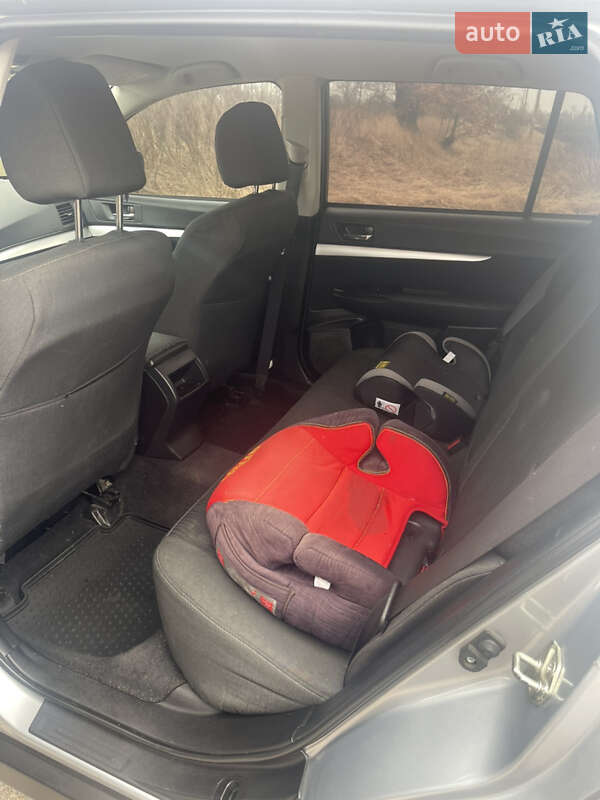 Универсал Subaru Outback 2013 в Киеве фото 18 Универсал Subaru Outback 2013 в Киеве