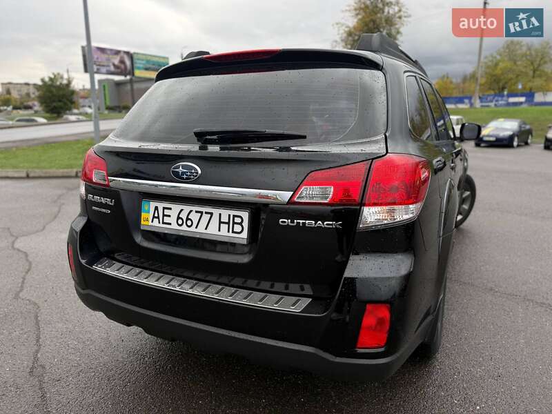 Універсал Subaru Outback 2014 в Кривому Розі