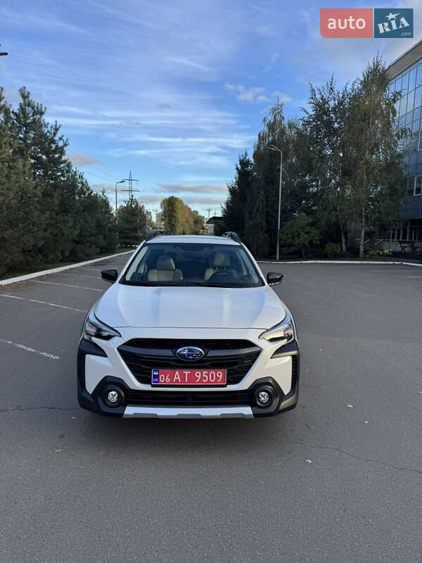 Универсал Subaru Outback 2023 в Киеве