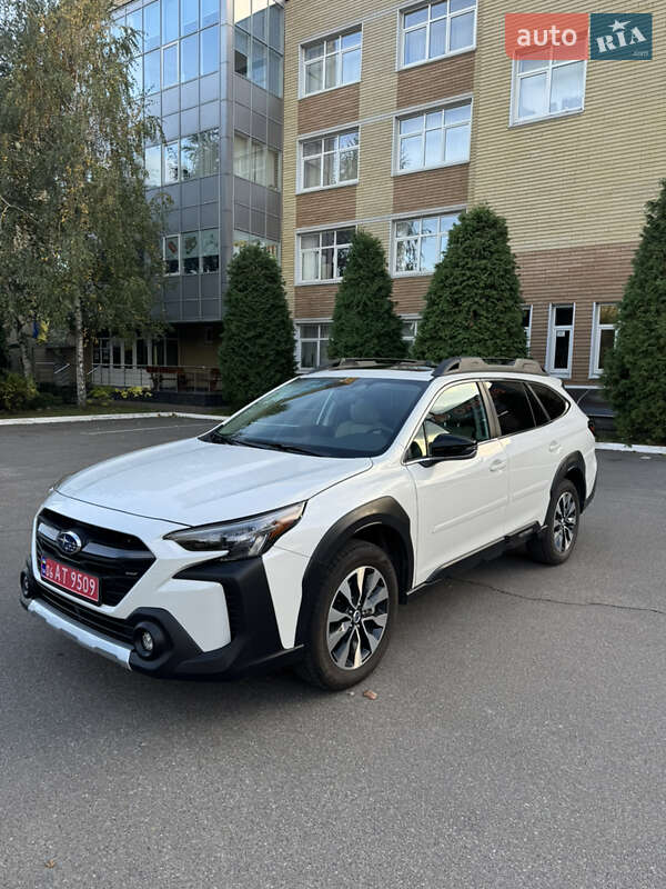 Универсал Subaru Outback 2023 в Киеве