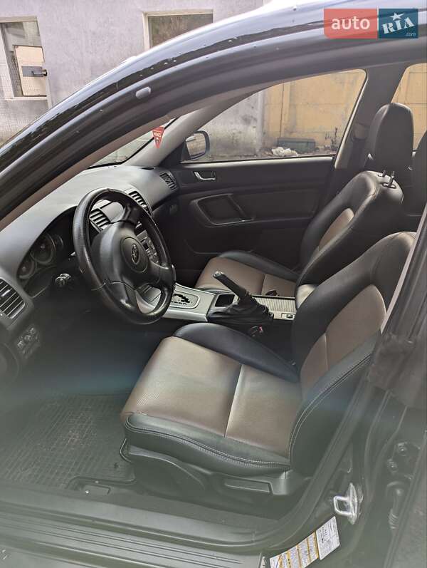 Универсал Subaru Outback 2006 в Чернигове