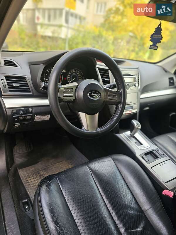 Универсал Subaru Outback 2010 в Львове фото 17 Универсал Subaru Outback 2010 в Львове