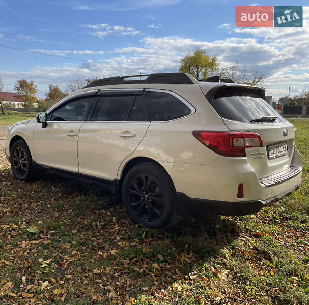 Універсал Subaru Outback 2015 в Новоселиці