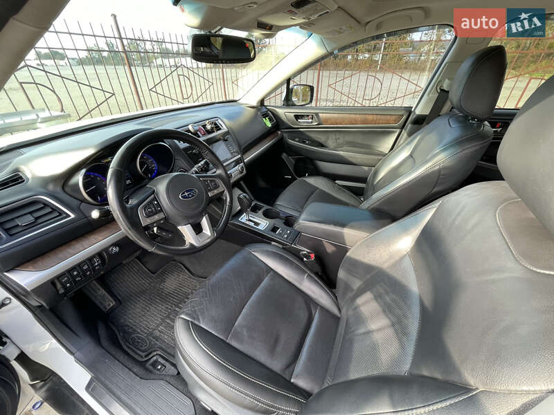 Універсал Subaru Outback 2015 в Новоселиці