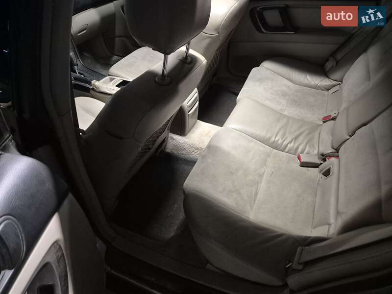 Універсал Subaru Outback 2003 в Києві