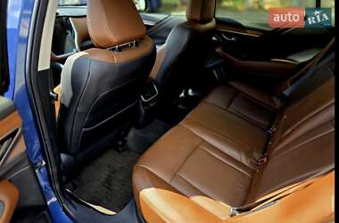 Внедорожник / Кроссовер Subaru Outback 2021 в 