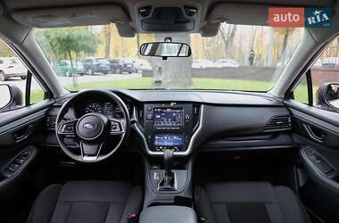 Внедорожник / Кроссовер Subaru Outback 2021 в 
