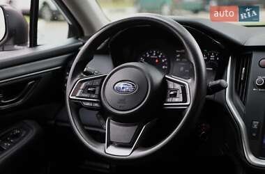 Внедорожник / Кроссовер Subaru Outback 2021 в 