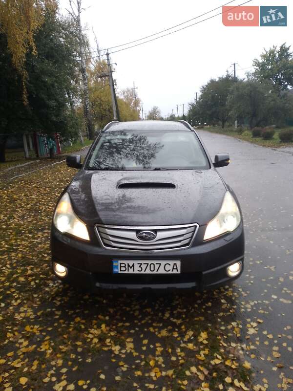 Универсал Subaru Outback 2011 в 