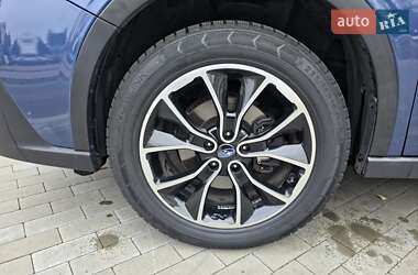 Внедорожник / Кроссовер Subaru Outback 2021 в 