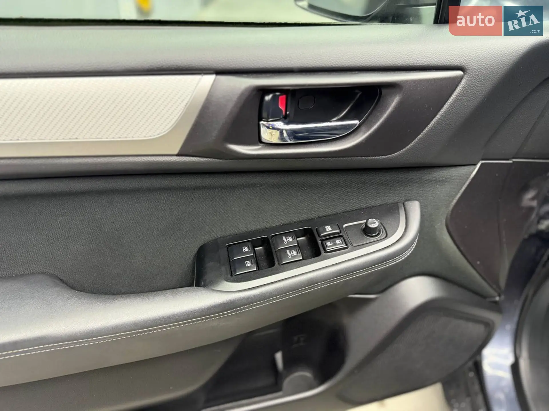 2016 Subaru Outback - мініатюра 25