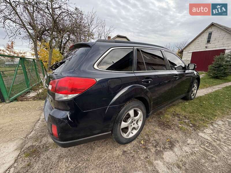 Универсал Subaru Outback 2013 в Луцке