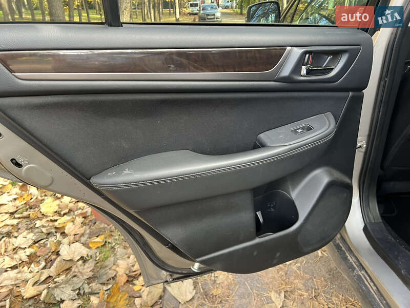 Универсал Subaru Outback 2015 в Киеве фото 15 Универсал Subaru Outback 2015 в Киеве