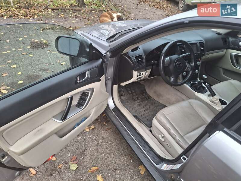 Универсал Subaru Outback 2008 в Смеле