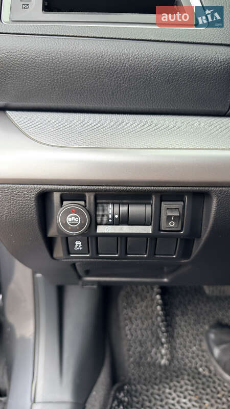 Универсал Subaru Outback 2017 в Ровно фото 16 Универсал Subaru Outback 2017 в Ровно