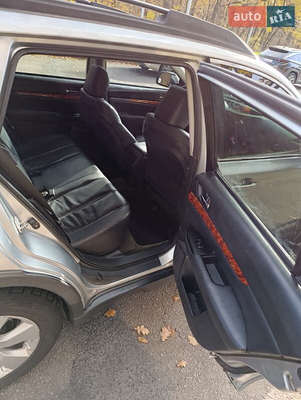 Универсал Subaru Outback 2012 в Харькове фото 24 Универсал Subaru Outback 2012 в Харькове